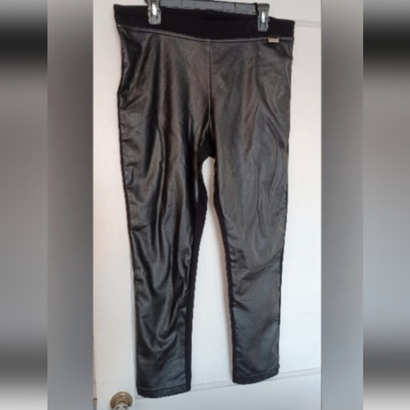 Calvin Klein Pants - Picture 5 of 5